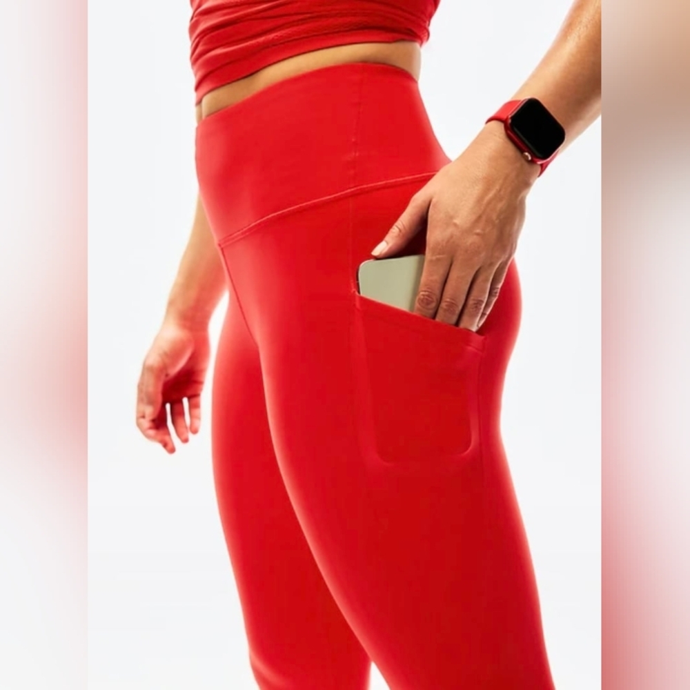 ATHLETA Interval Stash Legging. 7/8 High Rise Like New L